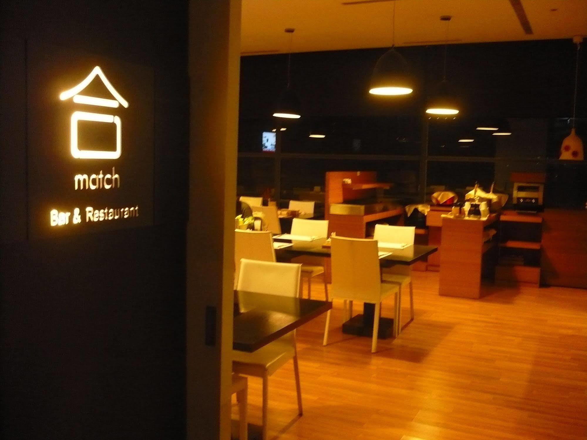 Hotel Double One Taipei Exteriör bild